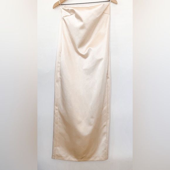ZARA WOMAN NWT FW22 VANILLA SATIN EFFECT DRESS 8342/230/014 - Picture 2 of 14